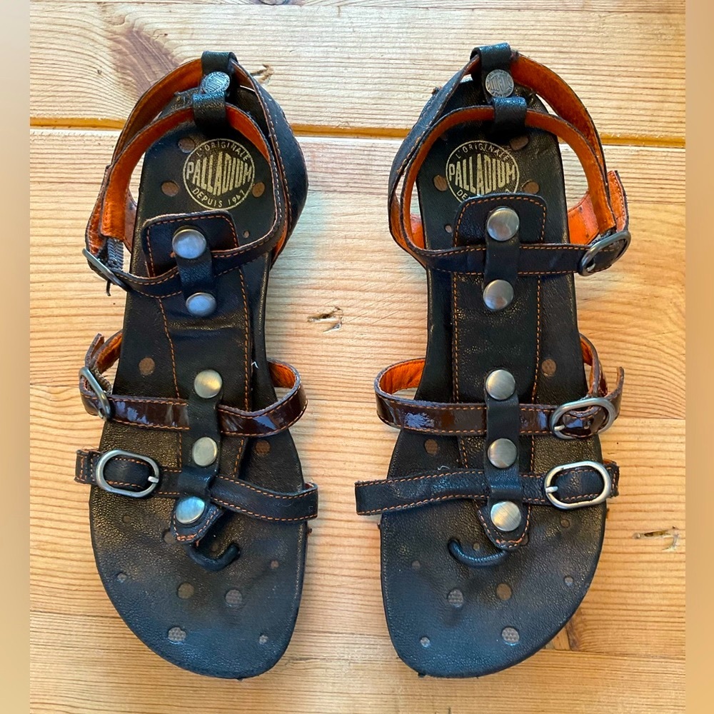 Palladium dark brown leather sandals